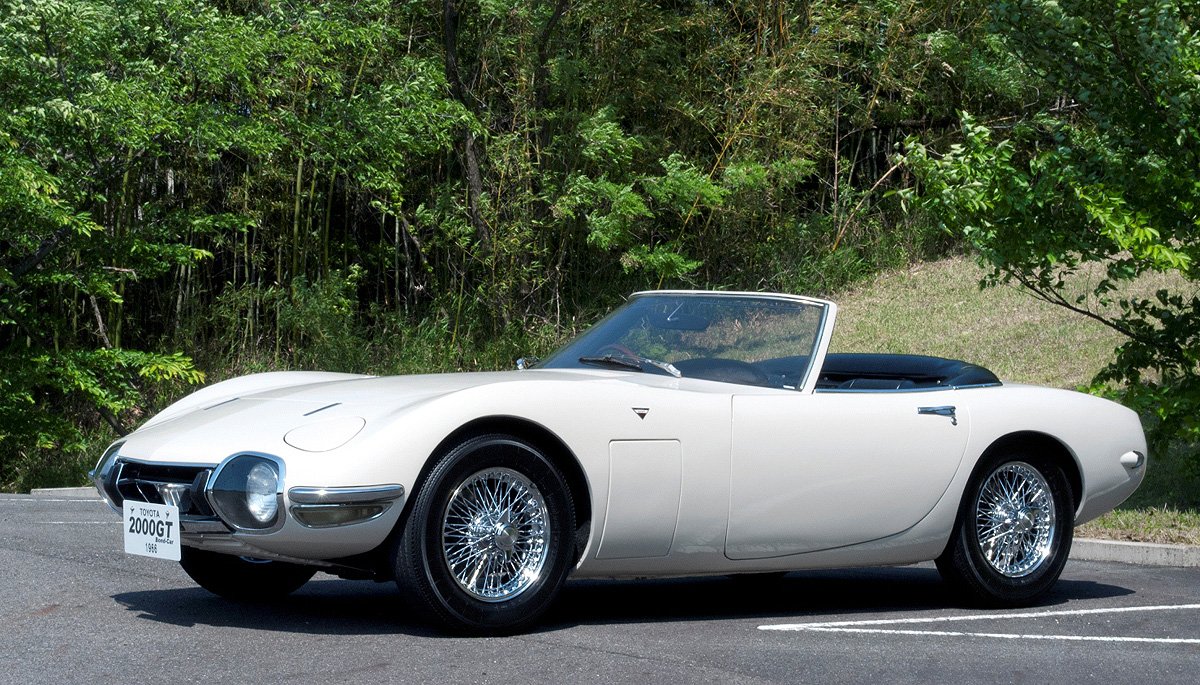 Toyota 2000GT